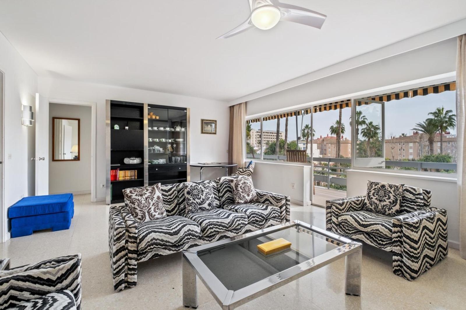 Piso Con 2 Habitaciones, 2 Terrazas Y Piscina Appartement *